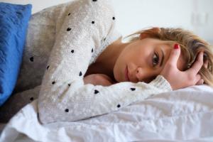 4 consejos sobre cómo hacer frente con el insomnio