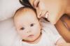 Escamas y costras en la cabeza de los bebés: 3 razones y la forma correcta de limpiar