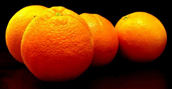 Naranjas - naranja