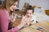 5 frases que los psicólogos aconsejan no decirle a un niño