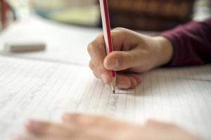 Disgrafía - no una frase: ¿qué hacer si un niño escribe con errores?
