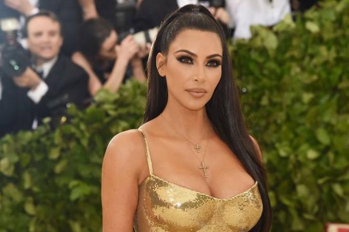 Kim Kardashian compartió detalles de nacimiento 4 niños