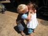 Ah, este amor: 10 fotos divertidas de bebés enamorados