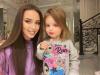 La modelo Anastasia Kostenko conmocionó a la red al inventar a su hija de 2 años