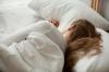 La posición para dormir que es perjudicial para la salud se denomina
