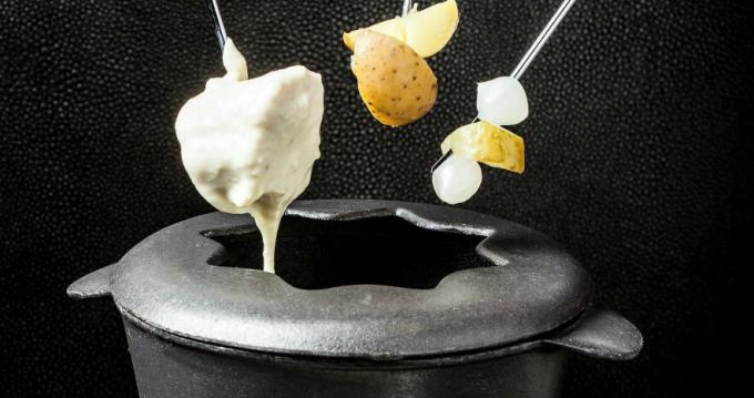 Fondue de queso - fondue de queso